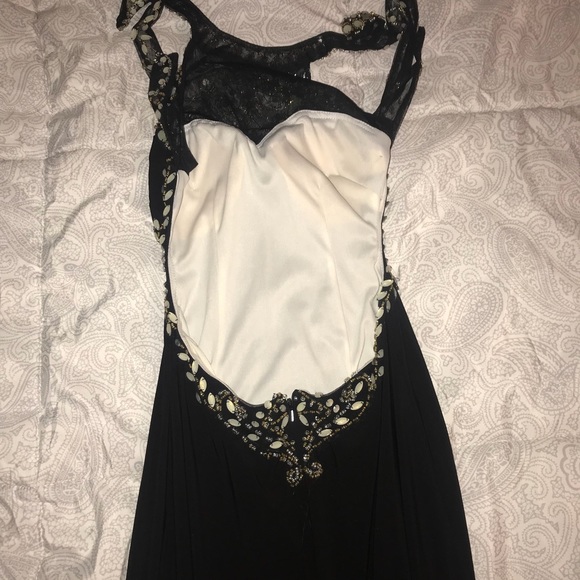 Black sequin prom dress - Picture 5 of 6